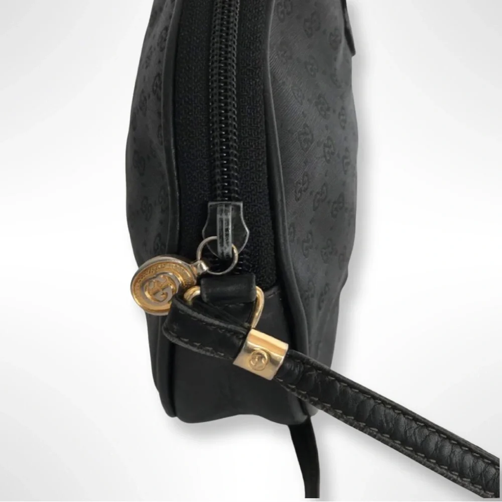 GUcci  GG Black Monogram Women Oval Canvas Vintage Shoulder/Crossbody Bag - Picture 3 of 6